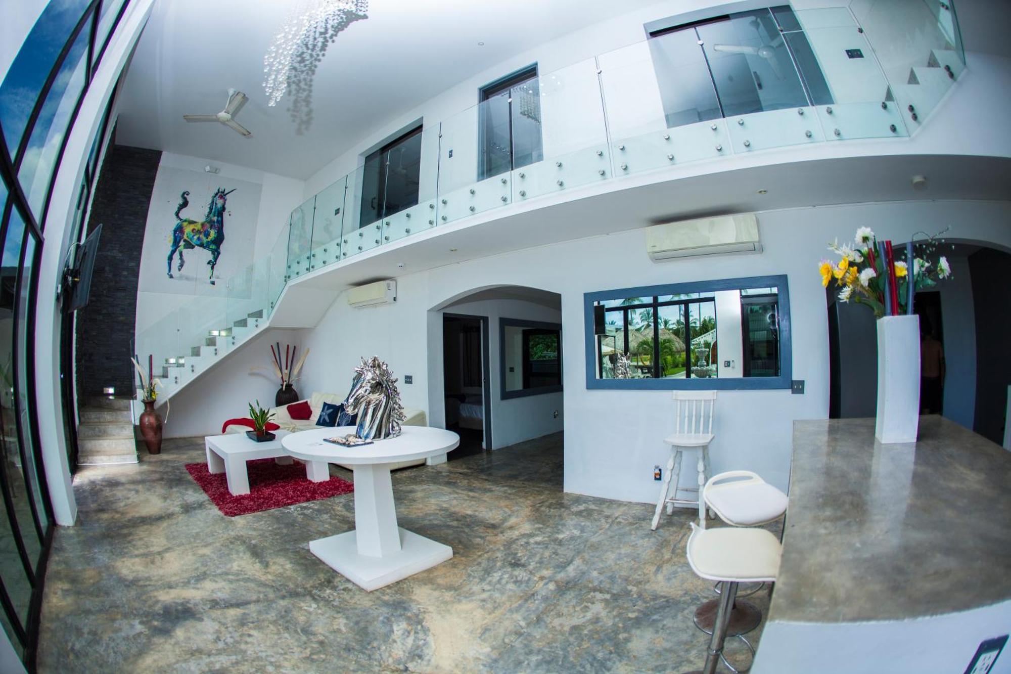 Show Pony Beach Resort And Suites Las Lajas  Esterno foto